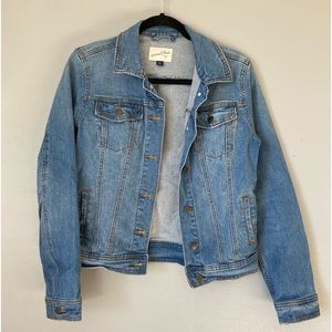Medium wash denim jacket